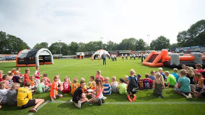 Voetballen voetbalcity voetbalvent voetbalcity, voetbaldorp, voetbalfun